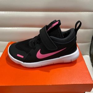 Nike Flex contact Toddler sneaker